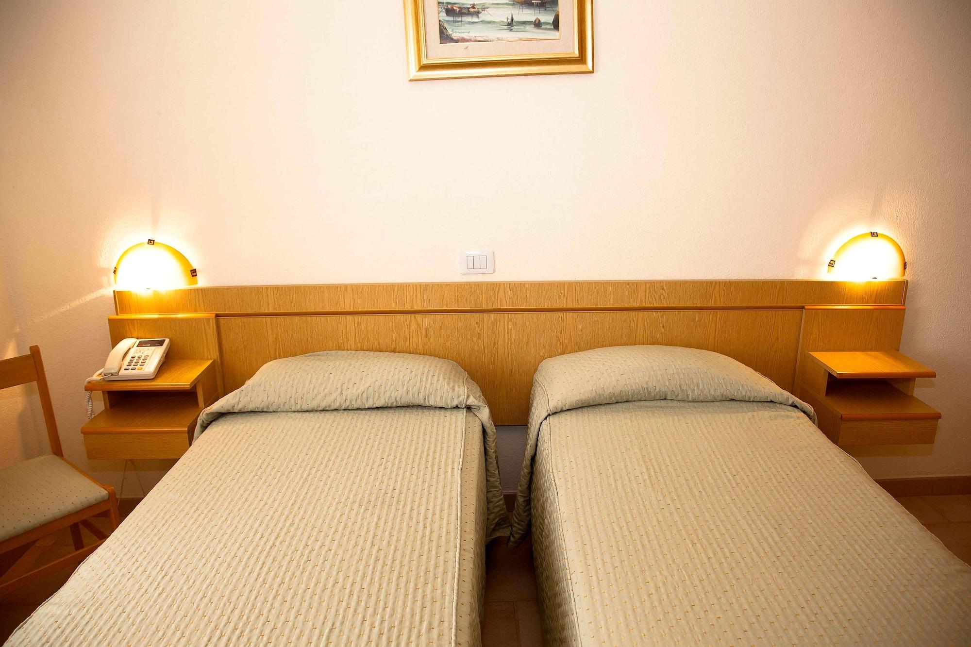 A.I.R. Hotel Gabbiano Isola Rossa Ngoại thất bức ảnh